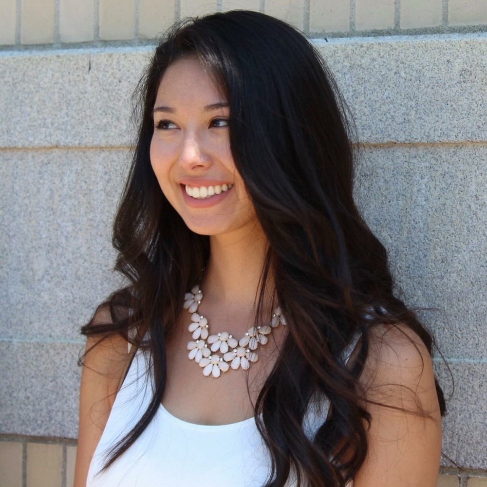 Meet your Posher, Emily